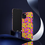 Trippy Daisy Retro Floral Pattern phone case | Tough Cases