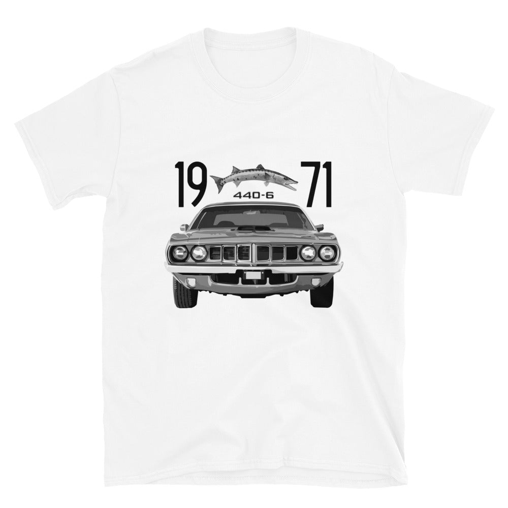1971 Barracuda Cuda 440 Magnum Classic Car Short-Sleeve Unisex T-Shirt
