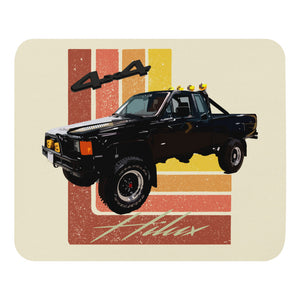 1985 Hilux 4x4 Marty McFly Pickup Truck Mouse pad